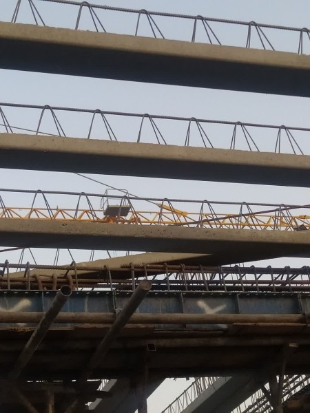 Truss prestressed beam