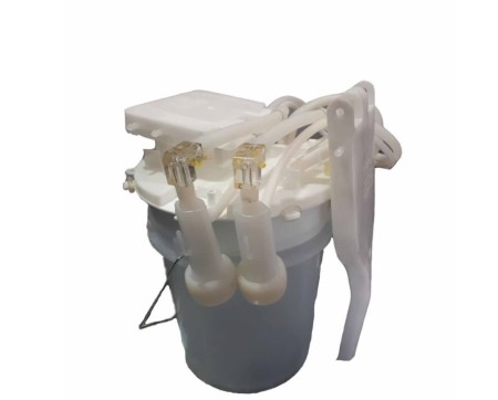 Manual cow and sheep milking