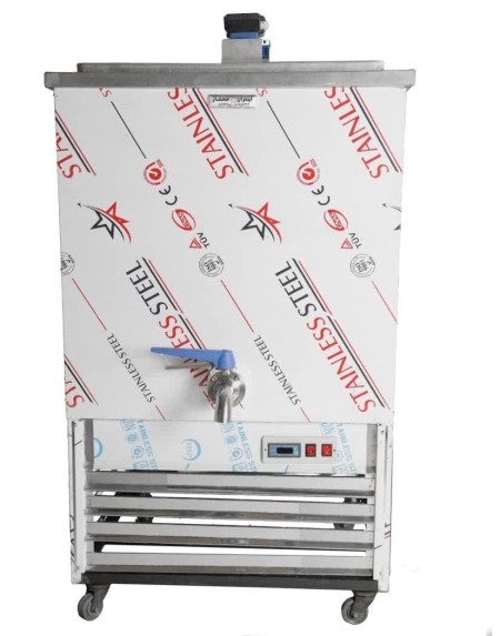 Single tank and double tank milk cooler in different sizes