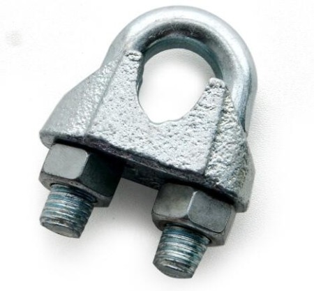 Types of towing wire and chain connections