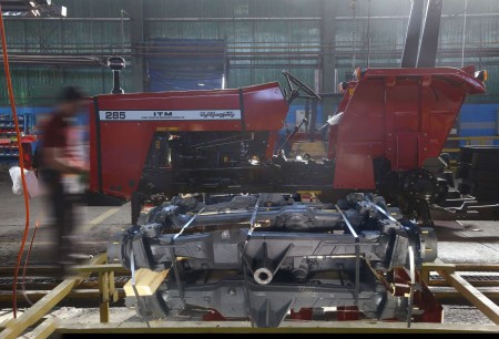 Tractor corporate differential