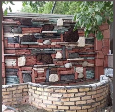 Implementation of barbecue carcass stone