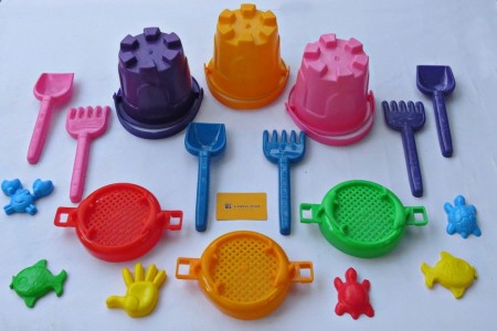 تولید و فروش عمده اسباب بازی ساحلی