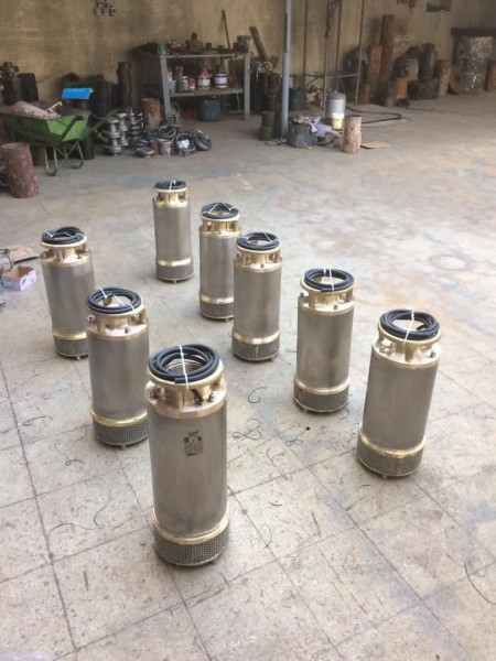 تولید کننده پمپ کفکش لجنکش شناور سه فاز و تک فاز