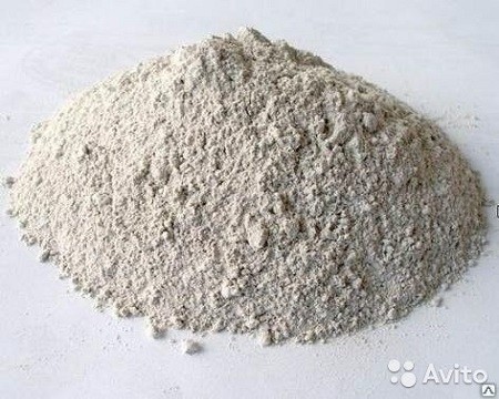 Powdered and air micronized silica