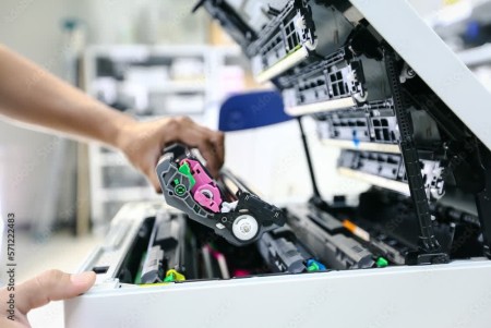 فروش و تعمیرات ماشین های اداری