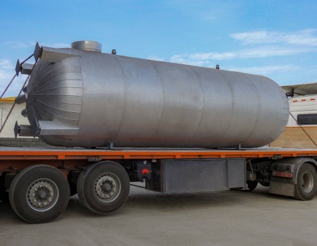 Liquid carbon dioxide tank (LCO2)