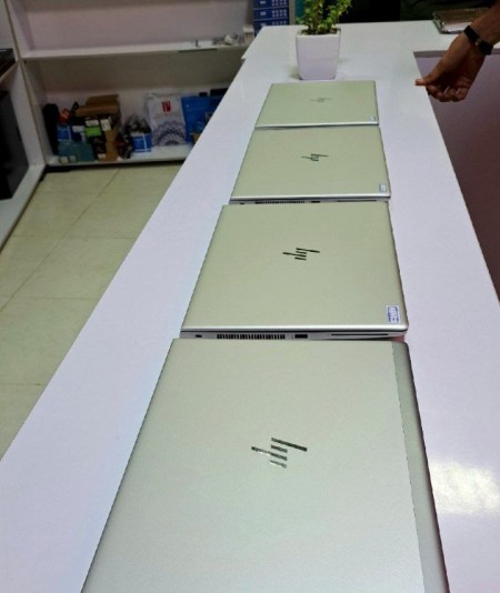 Selling all kinds of stock laptops