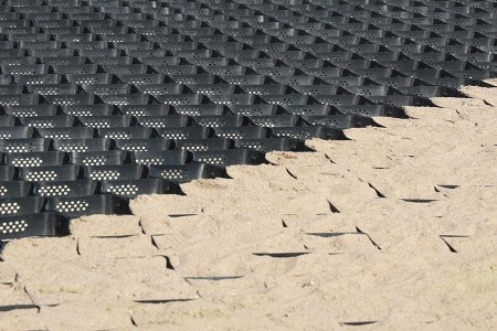 Arinsel's new dike and embankment construction systems (Geosel)