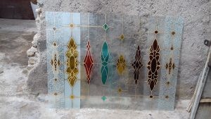 Decorative glass and mirror work, decorative glass, Tiffany, stained glass...