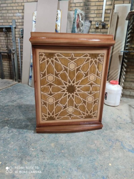 تولید تریبون سخنرانی تولید میز سخنران تولید تریبون اداری تریبون مسجد