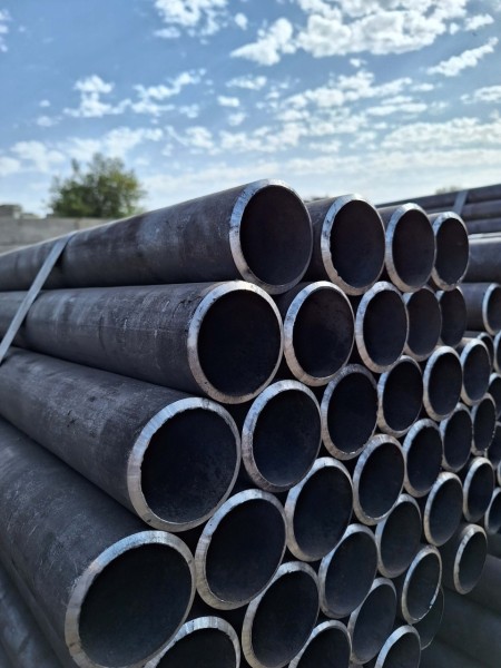 Sale of fleshy pipe / Manisman pipe / seamless pipe
