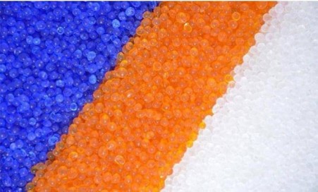 Selling all kinds of blue spherical silica gel