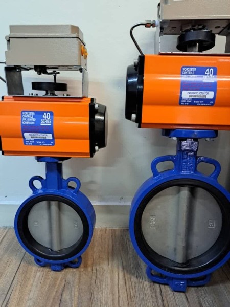 Keystone steel butterfly valve with pneumatic actuator and Samson positioner