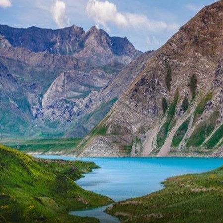 Urgent sale auction of 1800m 900m garden in 5-room Damavand villa