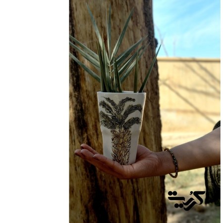 All kinds of handmade ceramic dishes suitable for Haft Sin