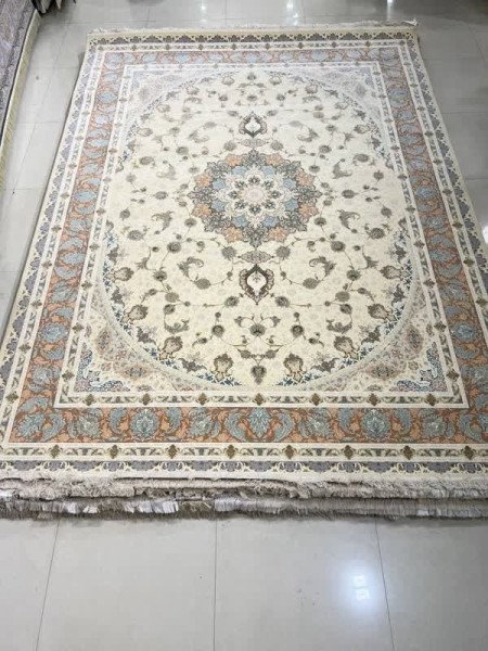 Installment carpets of Nizam Engineering% Korosh carpets