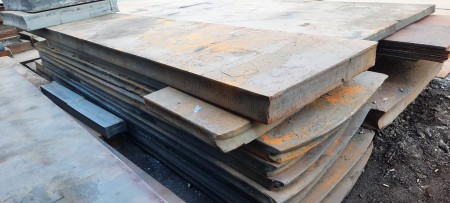 Sale of plain and colored galvanized sheets