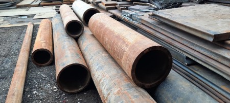 Sale of water, gas and manisman pipes