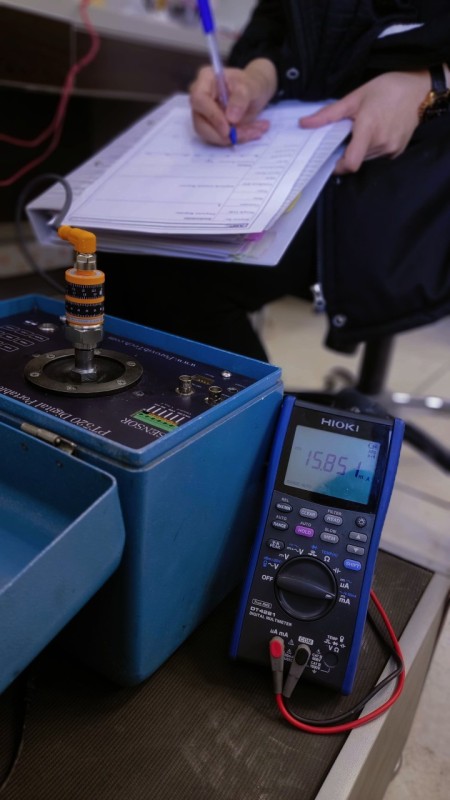 Calibration test of sensors and vibration measurement equipment