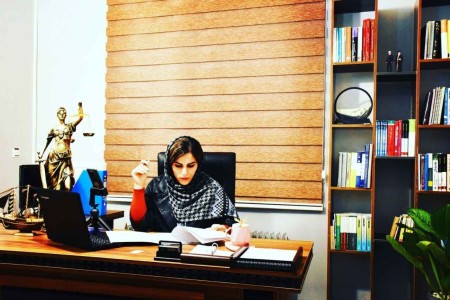 The best lawyer in Urmia, Behnaz Karimi Parishe, a female lawyer in Urmia