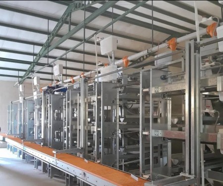 Production and operation of fully and semi-automatic Manbari cages