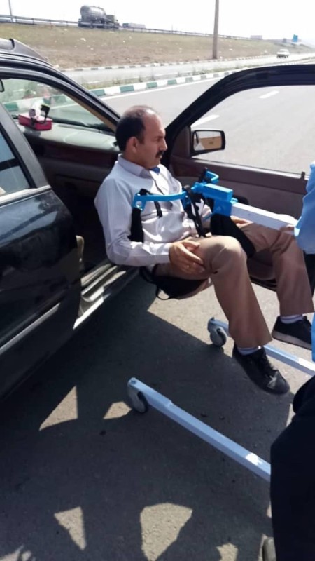 Hydraulic patient lift for car and home