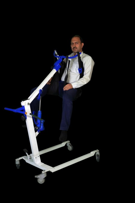 Hydraulic patient lift for car and home