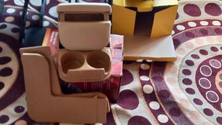 Abbaszadeh car center console