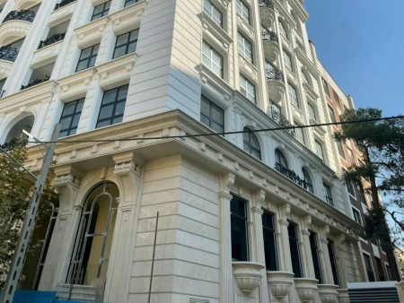 شیشه دو جداره و درب و پنجره های آلومینیومی و یو پی وی سی