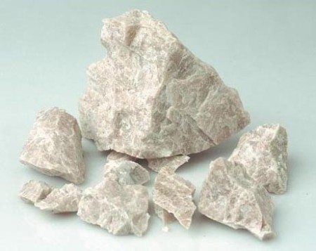 Ready-to-use micronized sedic feldspar