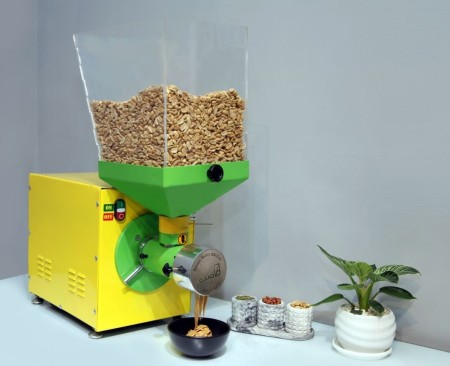 دستگاه کره گیری بادام زمینی صنعتی