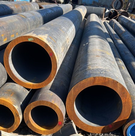 خرید و فروش انواع لوله های  و بدون درز لوله های آتشخوار