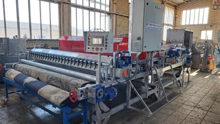 Special sale of carpet cleaning machines