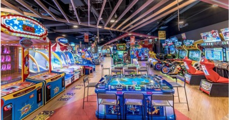 Games, amusement parks, parks, urban furniture and beams