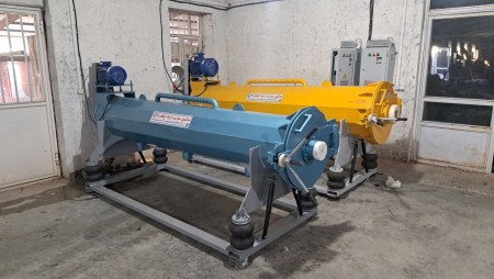 ماكينة قالیشویی اتوماتیک میزی – شستشوی سریع و ایمن فرش‌ها