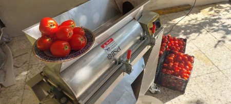 دستگاه آب گوجه گیری oilset