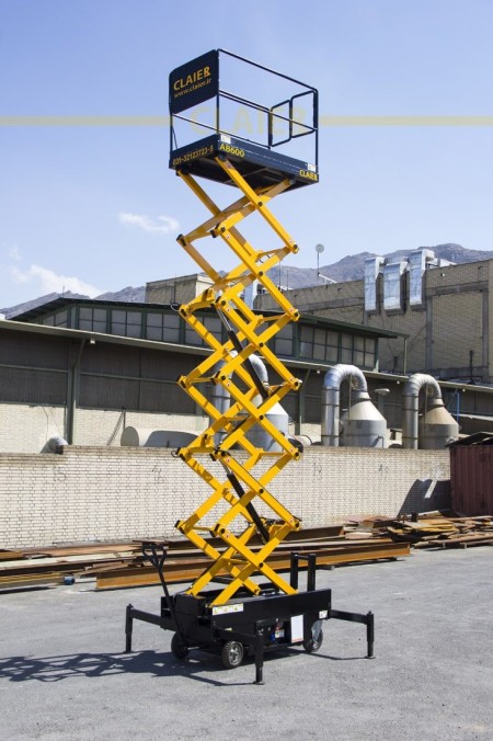 Mobile accordion lift model ES800 - Clair