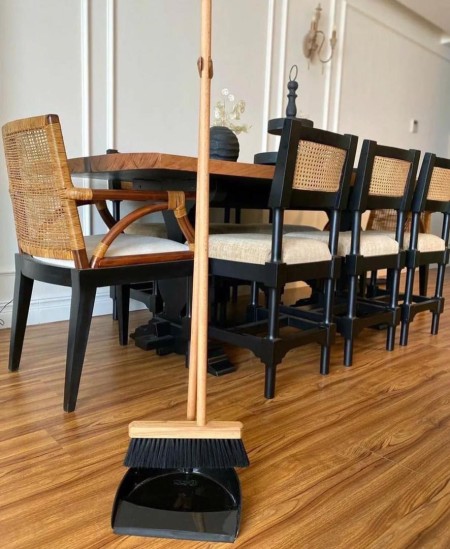 ست جارو و خاک انداز چوبی