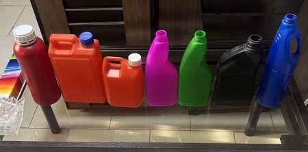 Production and sale of gallon bottles with buckets of different sizes
