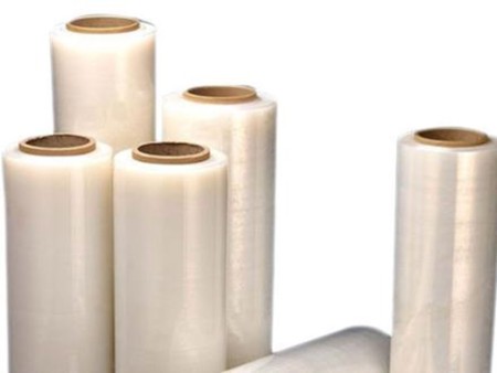 Selling and broadcasting of cellophane in Isfahan