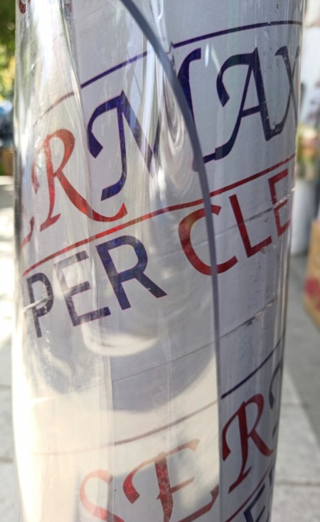 Soft and transparent and gelatinous Talc for sofa shirt and sofa cover.