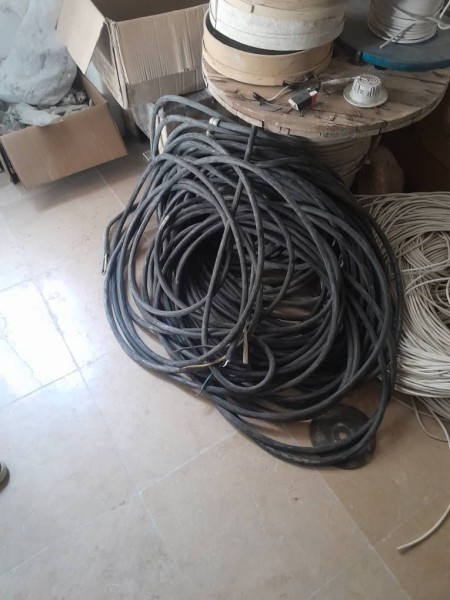 خریدار سیم و کابلهای دست دوم ضایعاتی برقی و مخابراتی