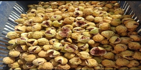 Estahban dried figs