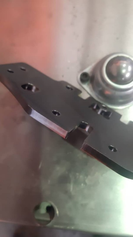 3 kW CNC fiber metal laser cutting machine