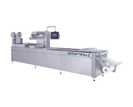 Thermoforming packaging machine