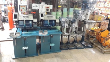 Leading tooling column drill