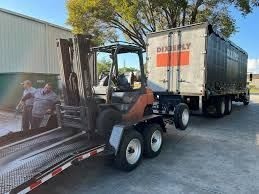 Custom -made excavators and bobcat