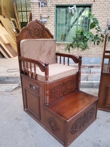 طراحی و ساخت منبر چوبی بر اساس سلیقه شما