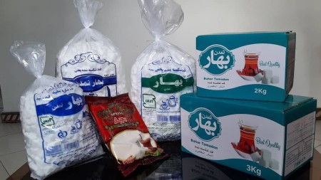 White Broken Sugar Four Seasons